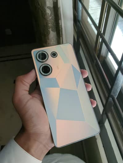 Tecno CAMON 20 8gb / 256 gb