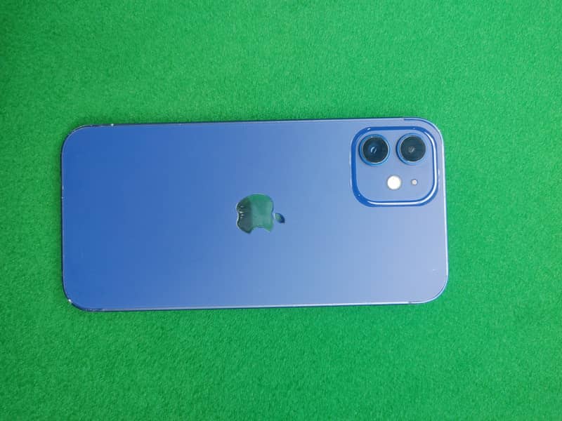 Apple iPhone 12 5