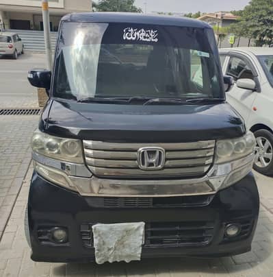 Honda N Box Custom 2013 TOP OF THE LINE | Full Genuine | Home Used
