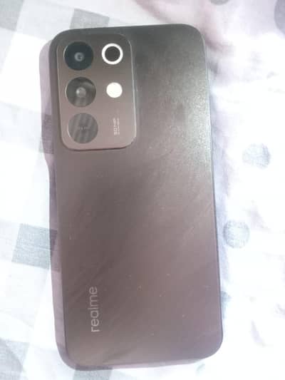 Realme C85