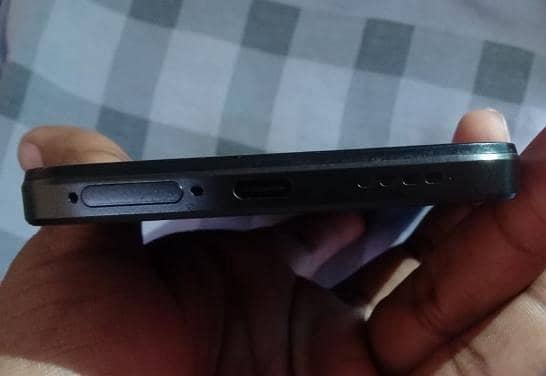 Realme C85 2