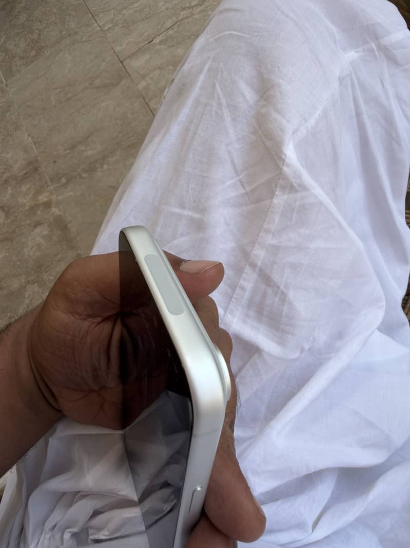 Apple iPhone 17 Pro Max 1
