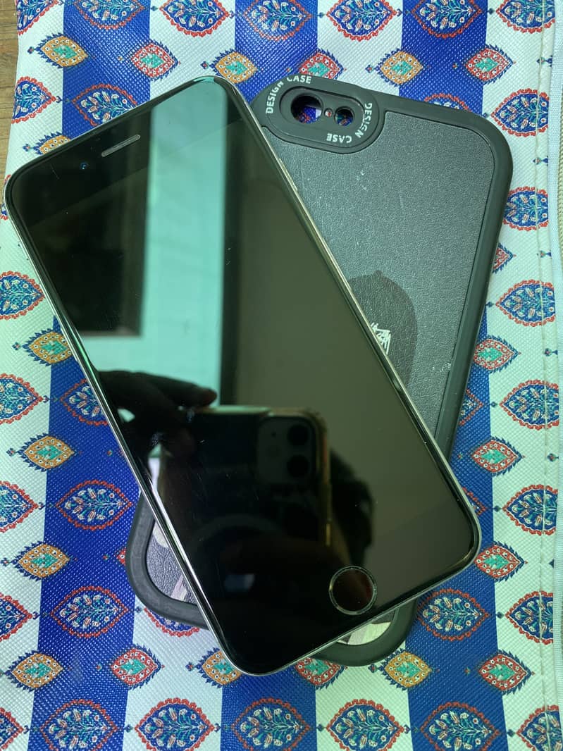 Apple iPhone 6 0