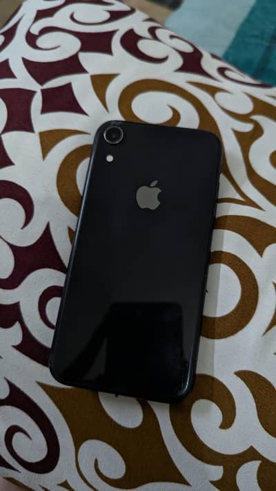 Apple iPhone XR