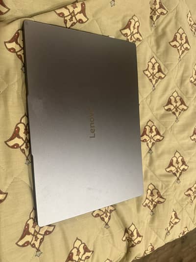 Lenovo IdeaPad Slim 3