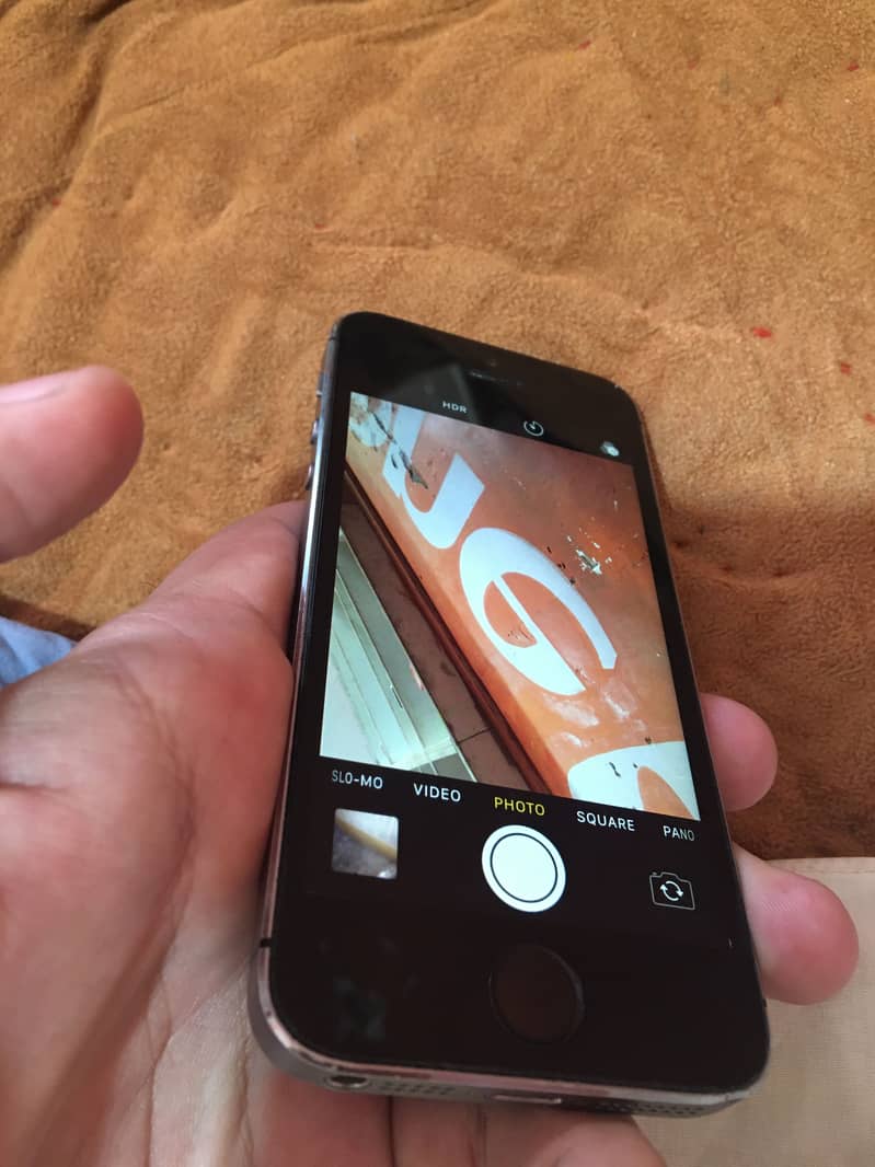 Apple iPhone 5s 4