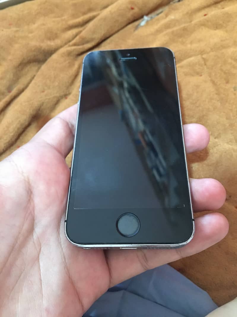 Apple iPhone 5s 9