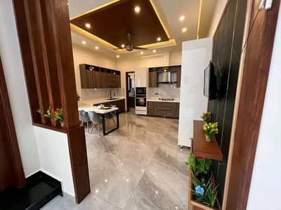 FOR RENT: BRAND-NEW CONDITION 100 SQ YD BUNGALOW WITH BASEMENT DHA PHASE 7 EXTENSION, KARACHI