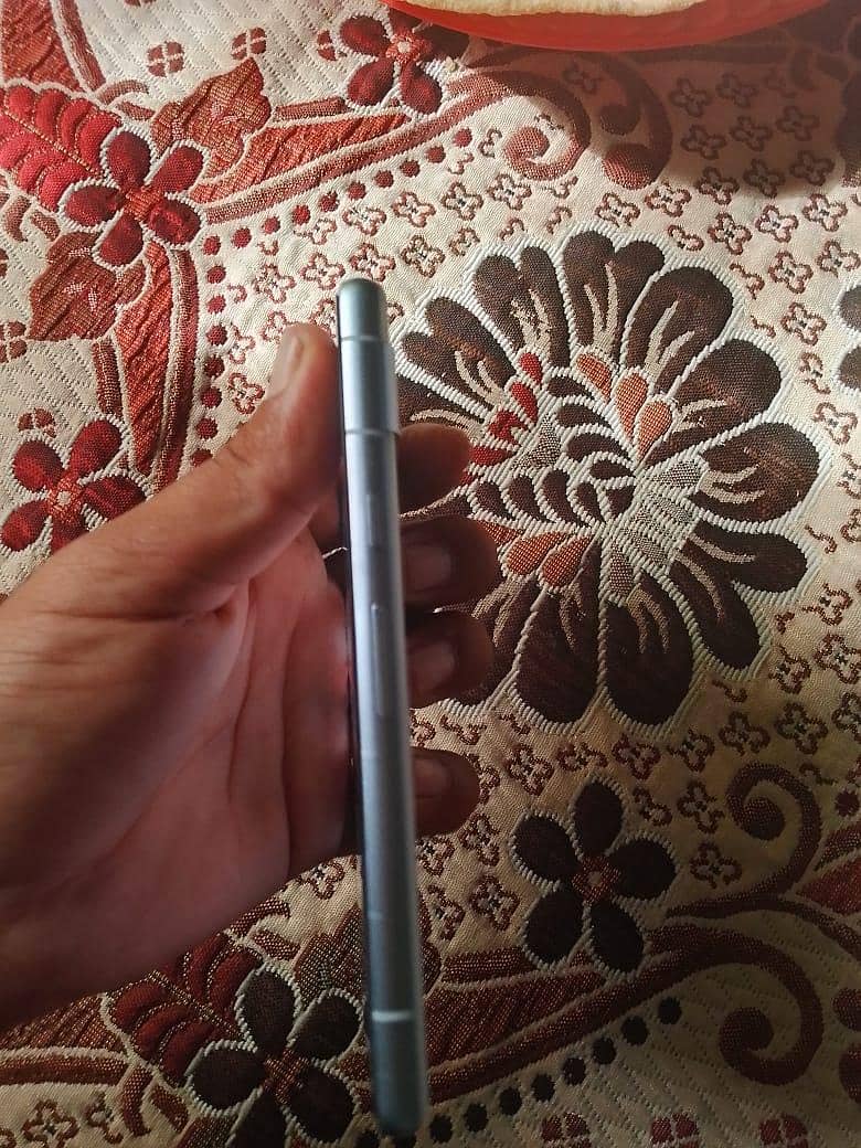 Google Pixel 7a 3