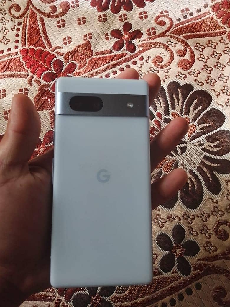 Google Pixel 7a 4