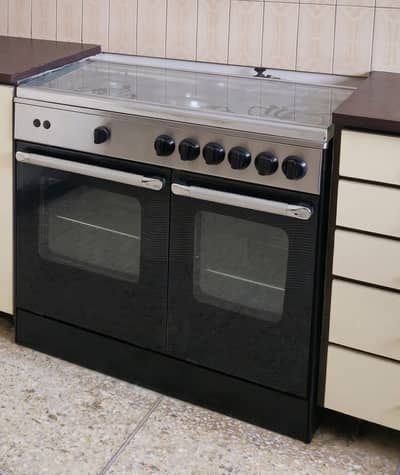 5 Burner Gas Cooking Range with Oven