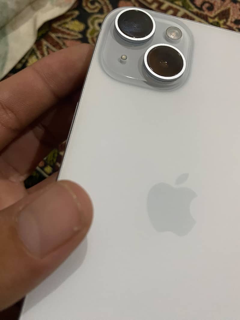 Apple iPhone 15 0