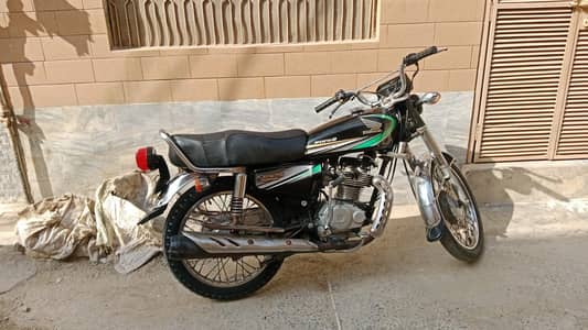 one hand genuine Personal use like new 125 Byic