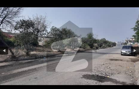 10 Marla industrial warehouse plot In facing Ring Road