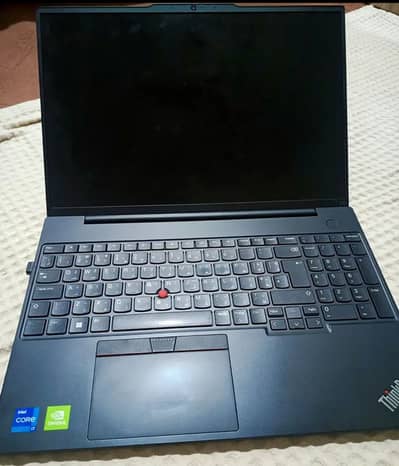 Lenovo ThinkPad i7 (13th Gen) – Powerful & Professional Machine