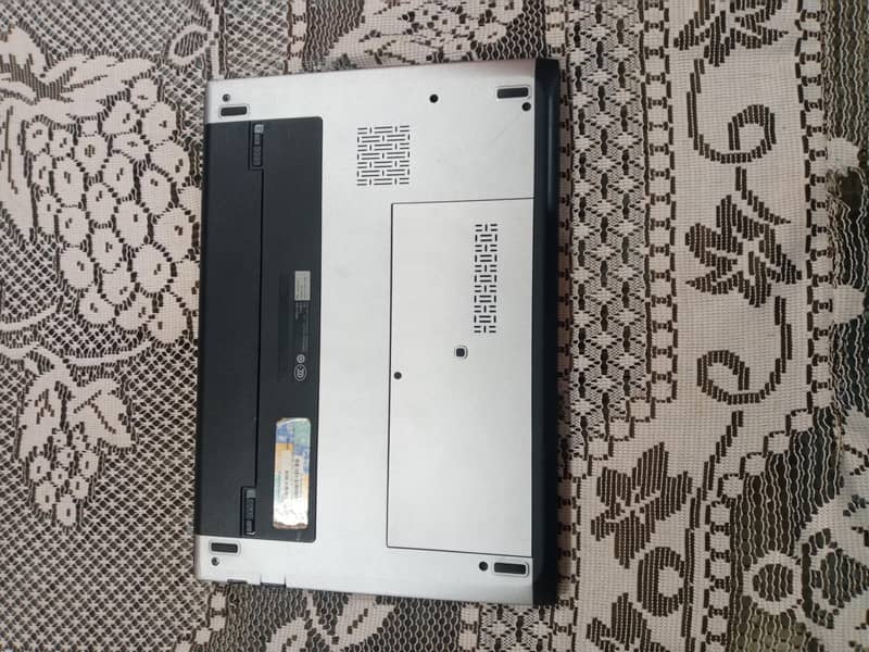 Dell latitude E5440 1