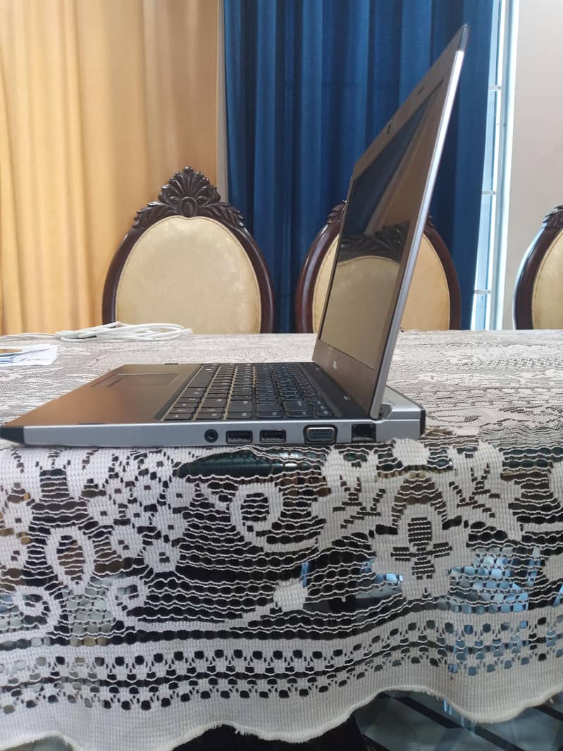 Dell latitude E5440 2