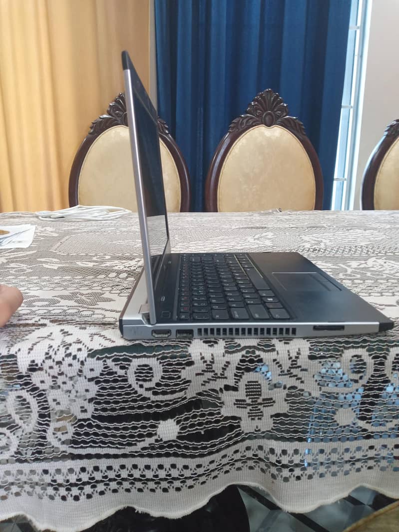 Dell latitude E5440 3