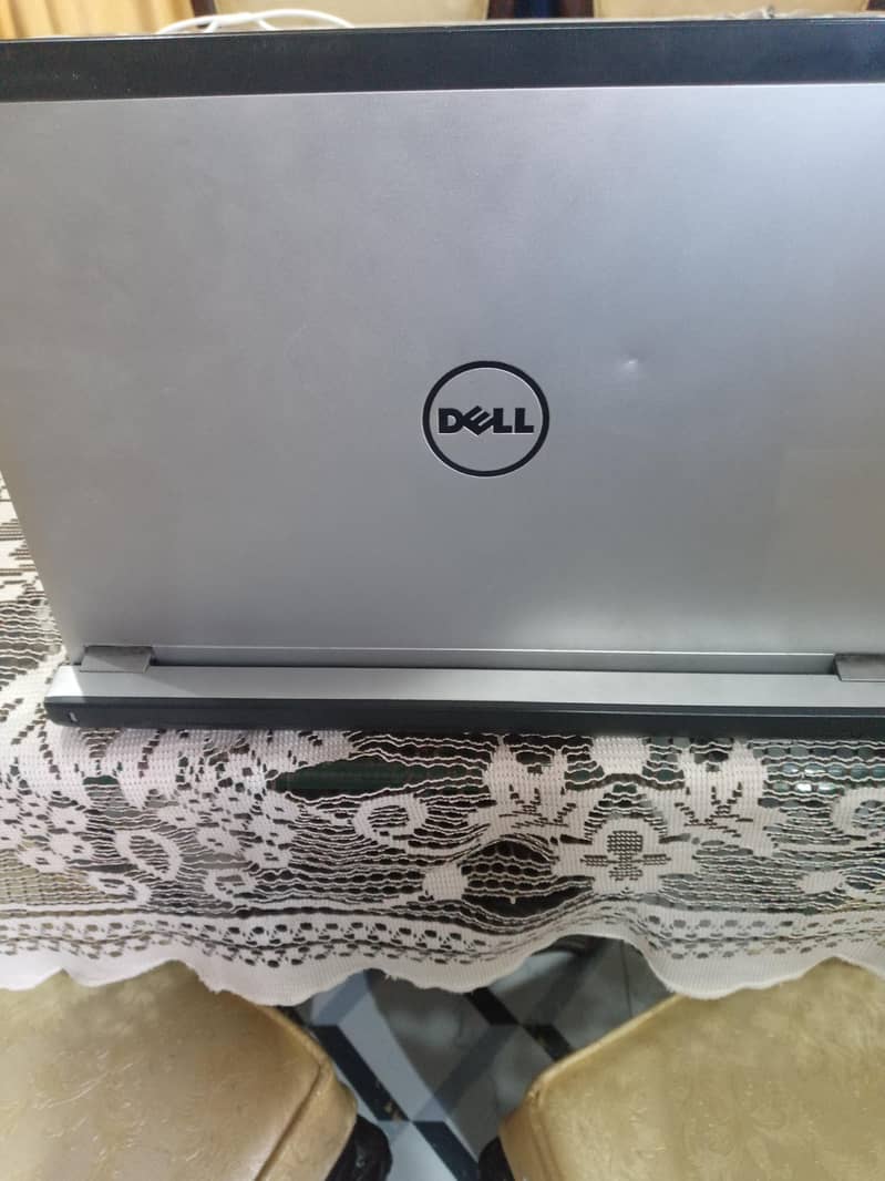Dell latitude E5440 4