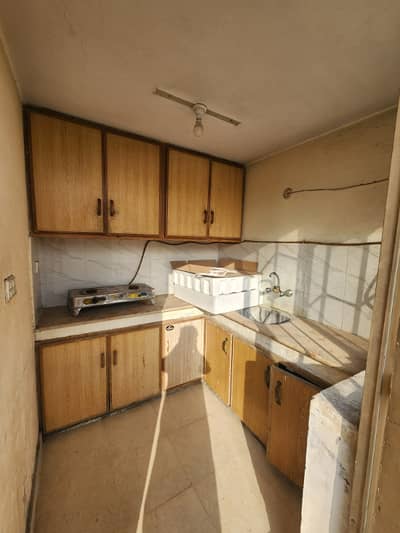 Two bedroom furnish mumty available in G11/2 for couple or ladies only