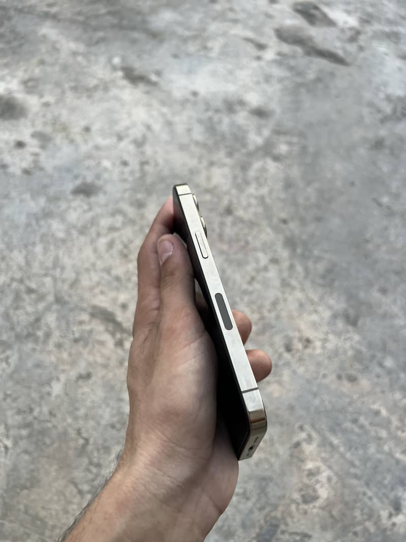 Apple iPhone 13 Pro 7