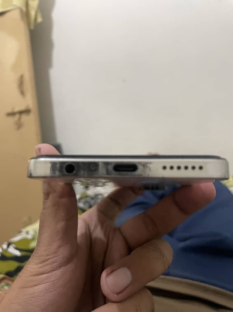 Tecno CAMON 20 2