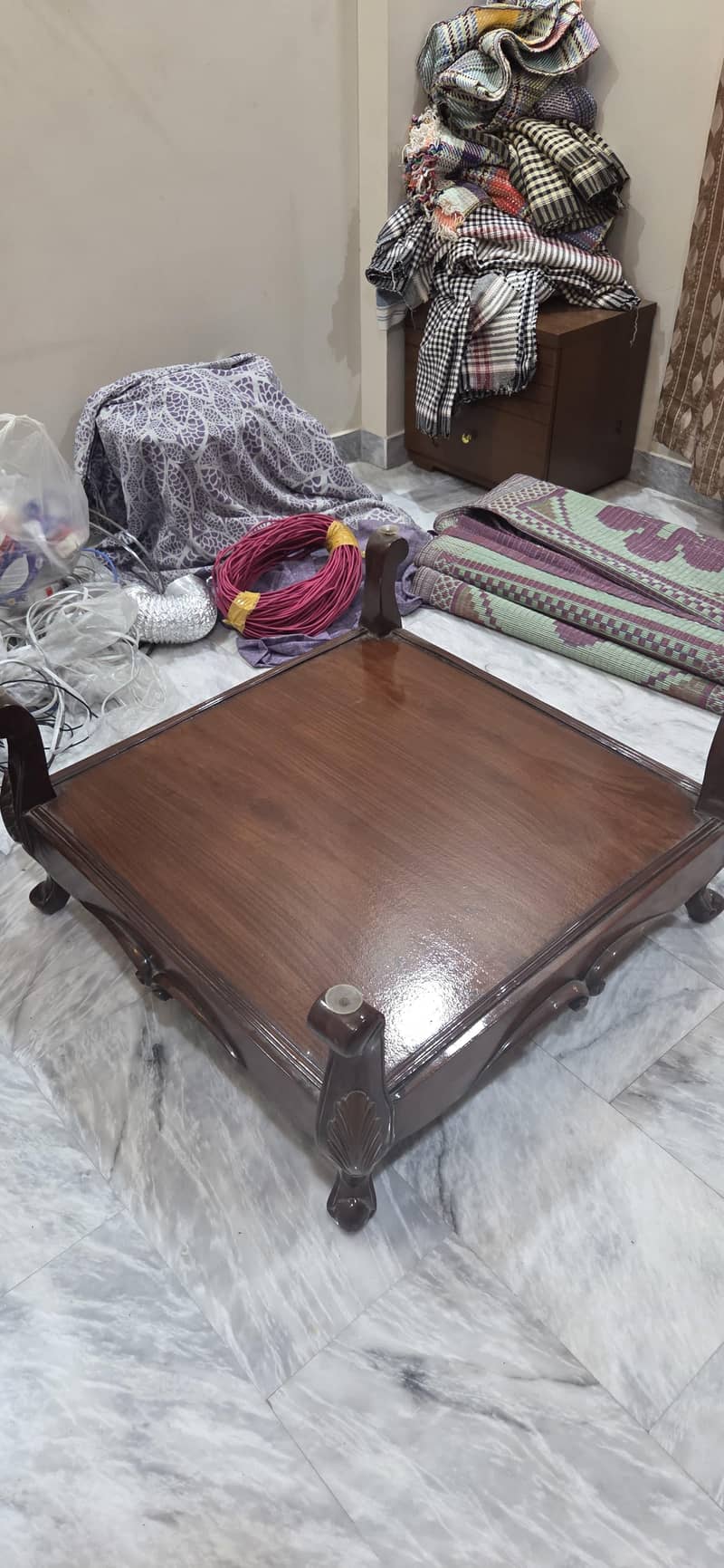 2 seater sofa with table 7