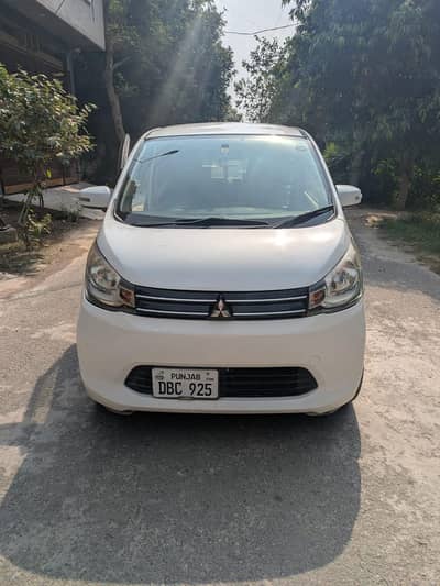 Mitsubishi Ek Wagon 2013