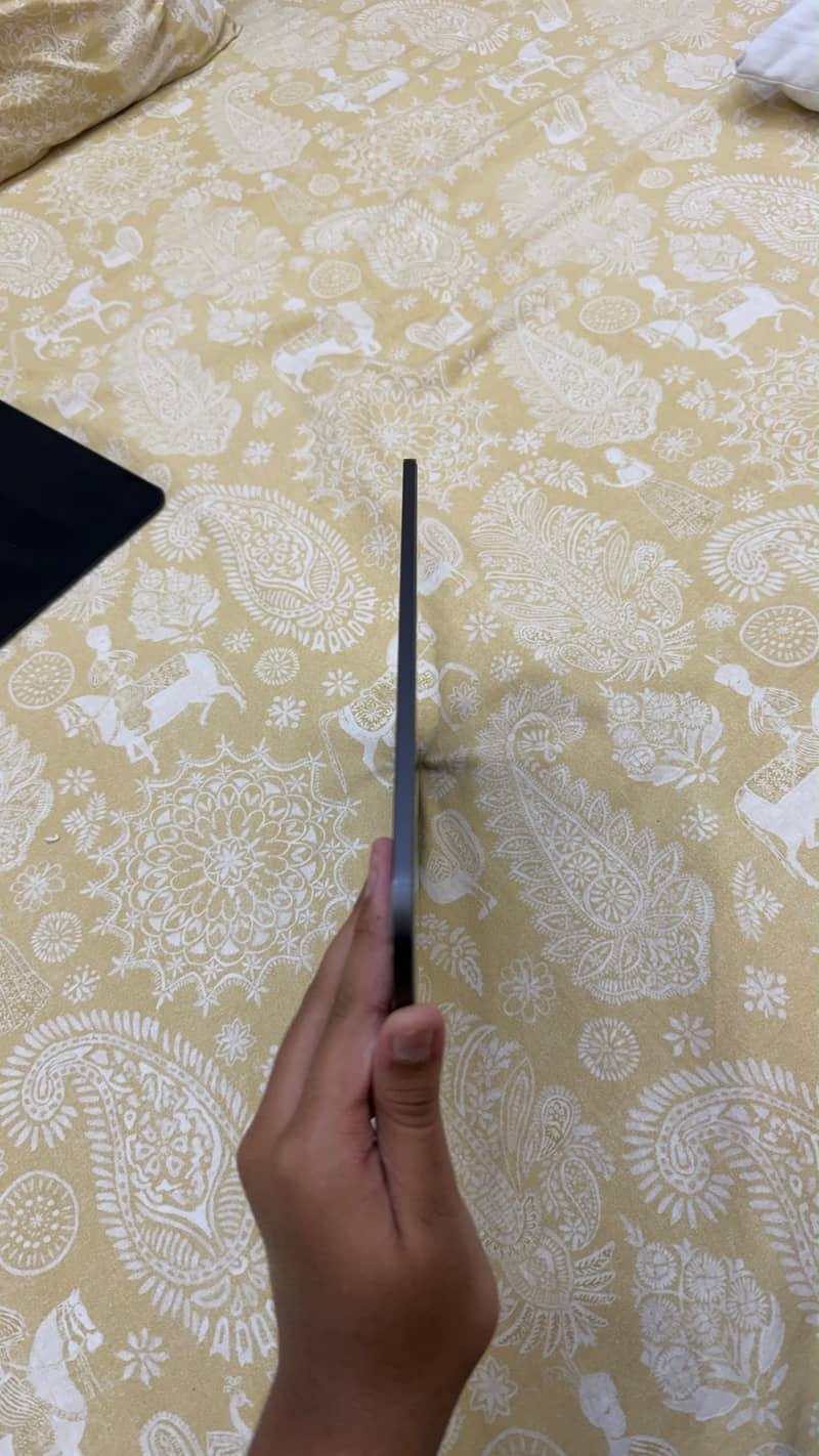 Ipad pro m5 4