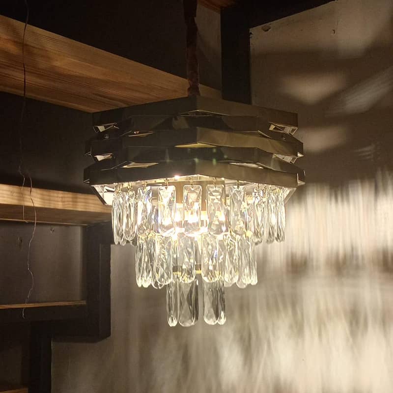 chandelier 0
