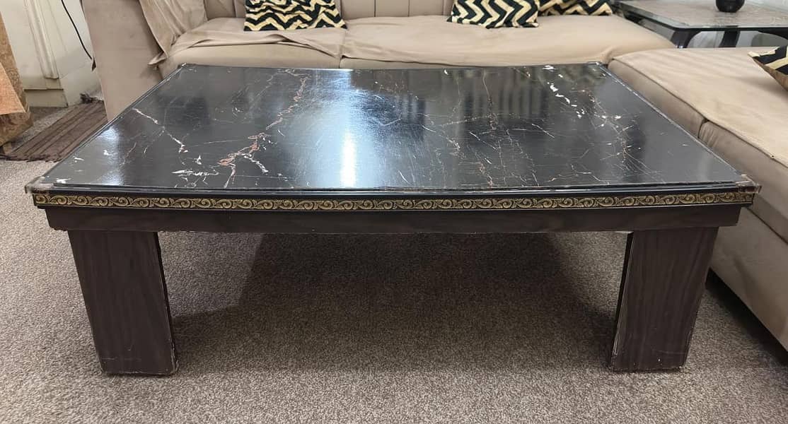 centar table 1