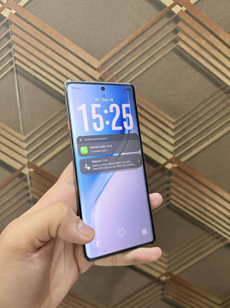 Techno camon 40pro 0