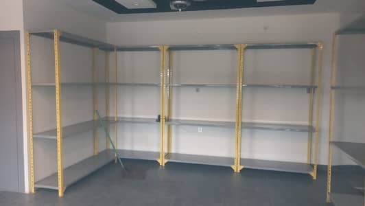Wall Rack - Warehouse Rack - Plastic Pallets - Super Store Racks