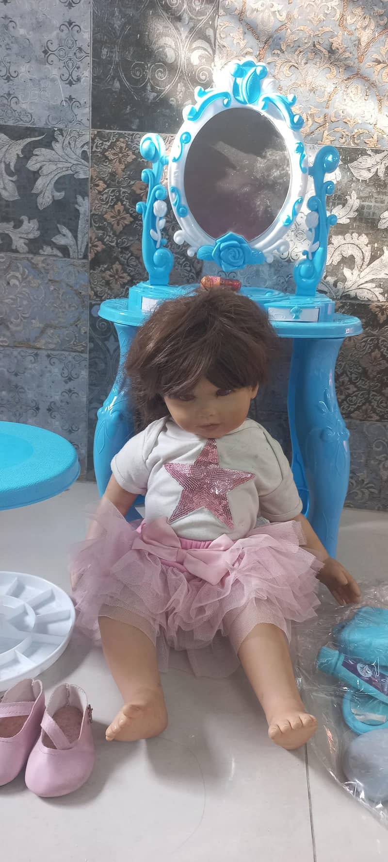 KIDs dressing table 3