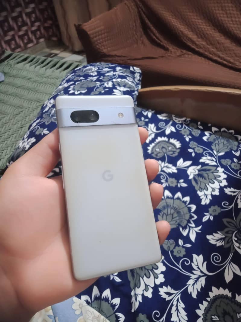 Google Pixel 7a 1
