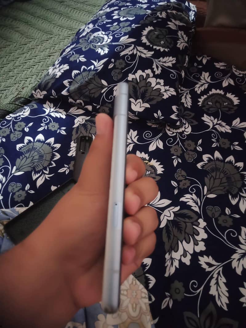 Google Pixel 7a 6