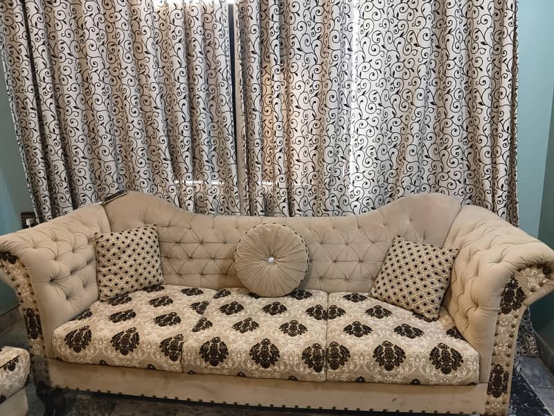 complete drawing room set. 0