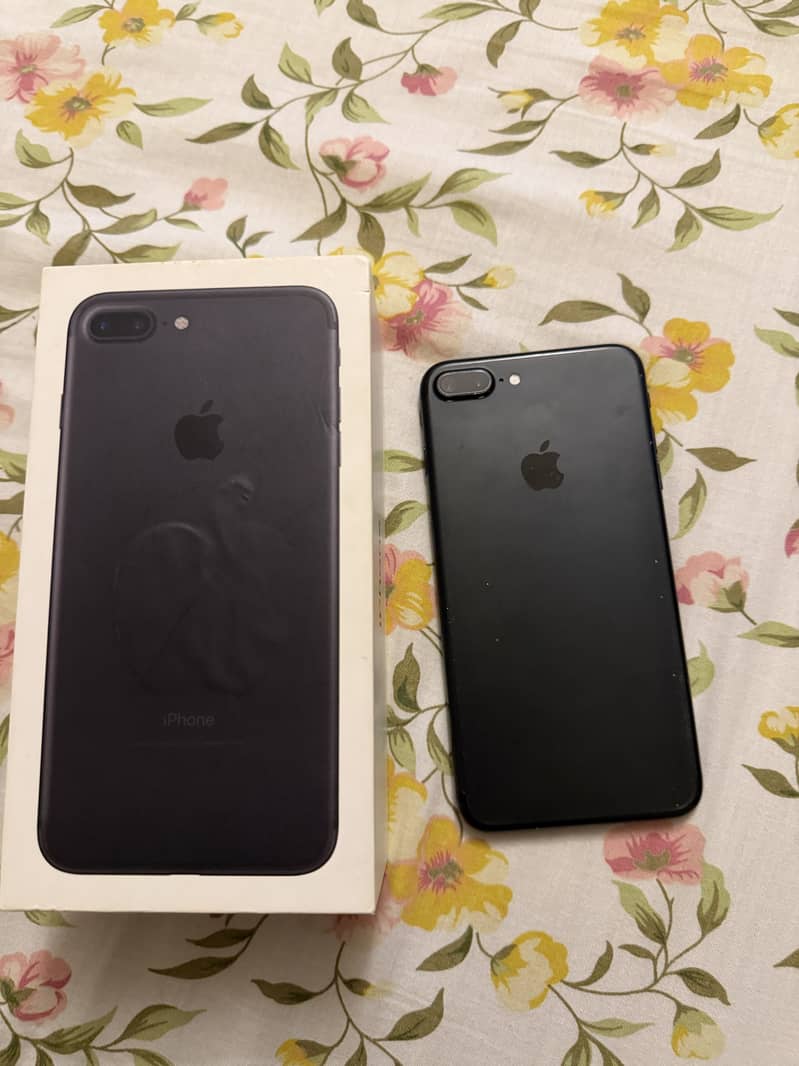 Apple iPhone 7 Plus 1