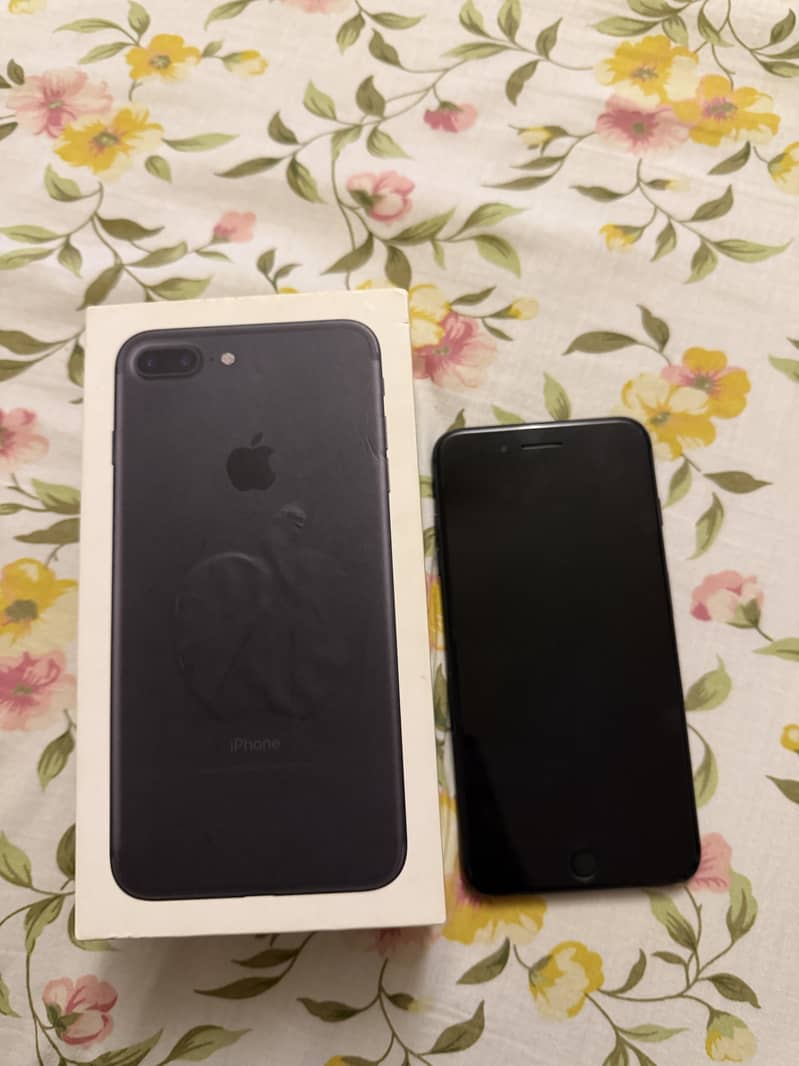 Apple iPhone 7 Plus 2