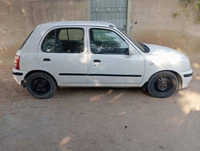 Nissan March 2006