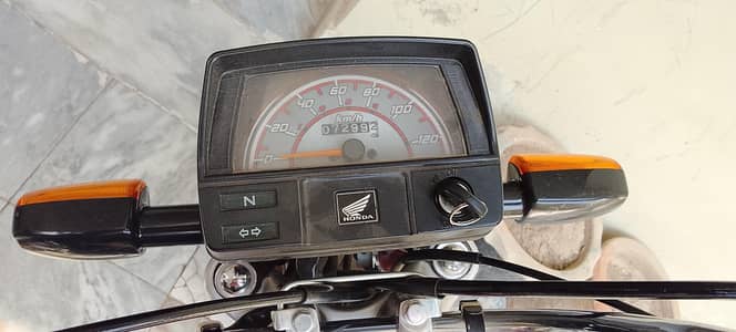 cd 70 brand new baick dr used