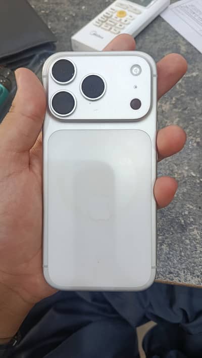 Apple iPhone 17 Pro