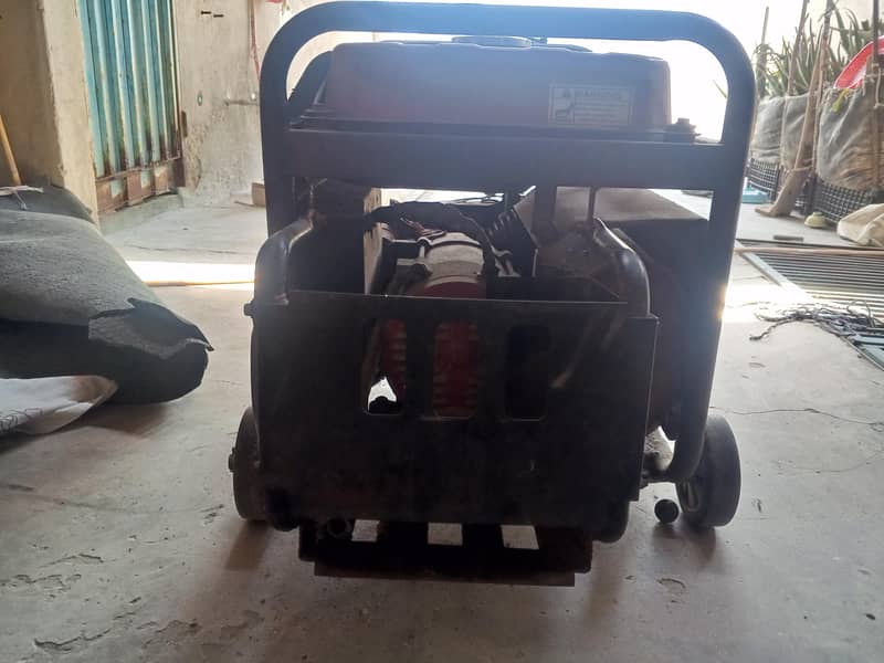 generator 4