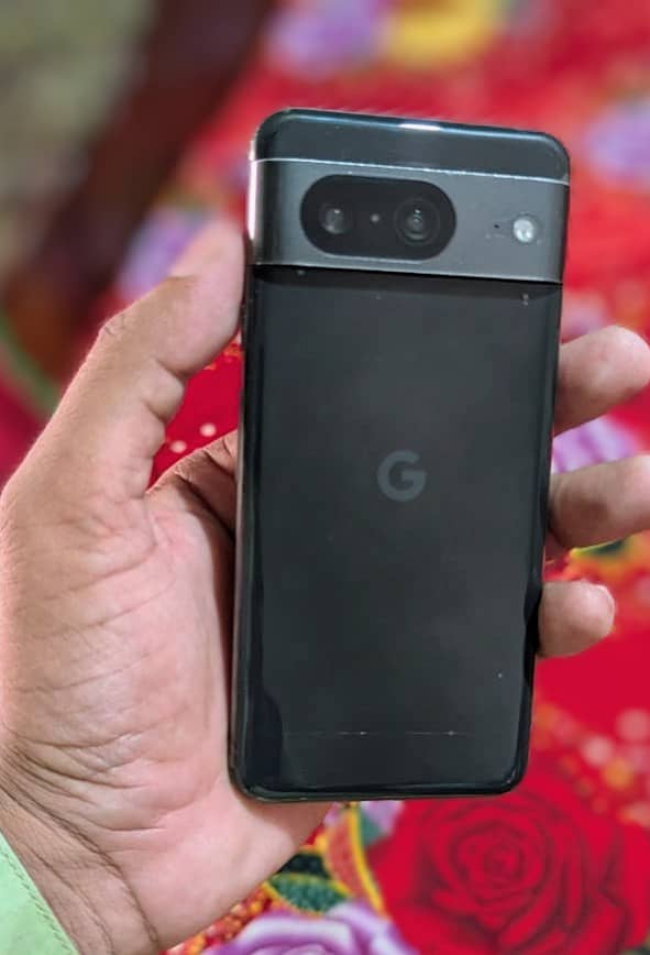 Google Pixel 8 3