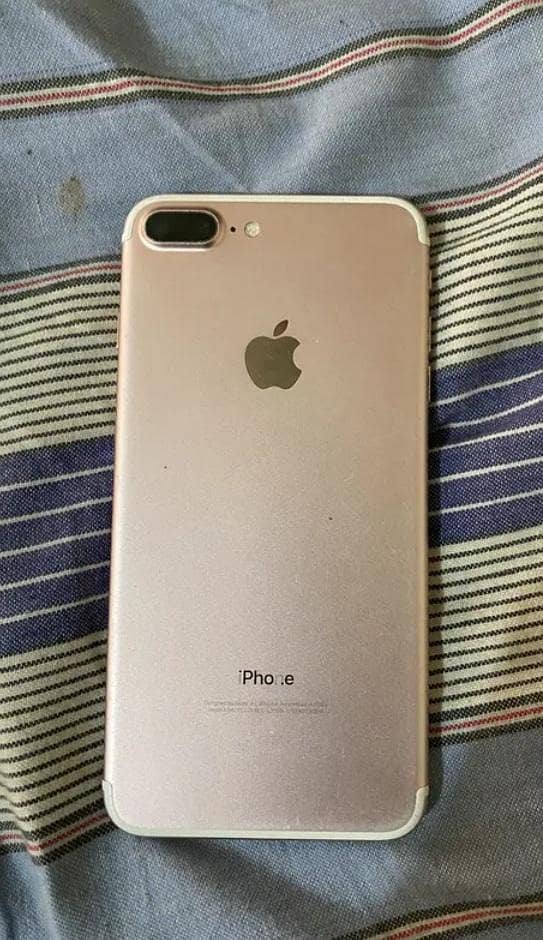 Apple iPhone 7 Plus 0