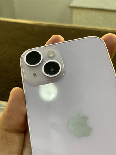 Apple iPhone 14