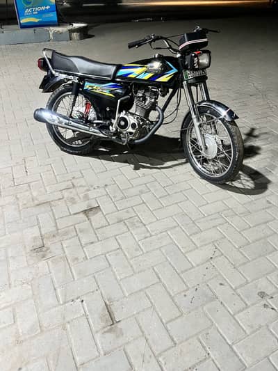 Honda CG 125  Model:2015
