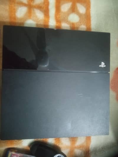PS4 fat for sale in mint condition