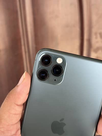  iPhone 11 Pro Max 256GB — For Sale  Dubai