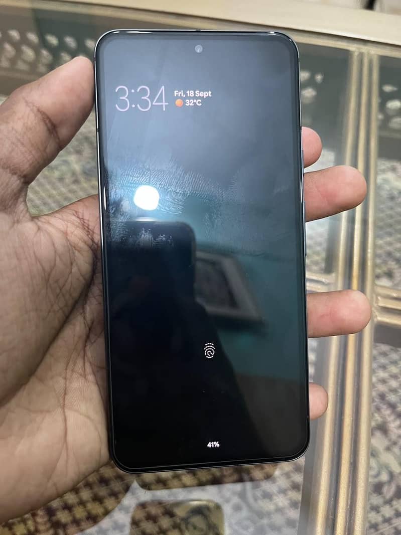 Google Pixel 8 1